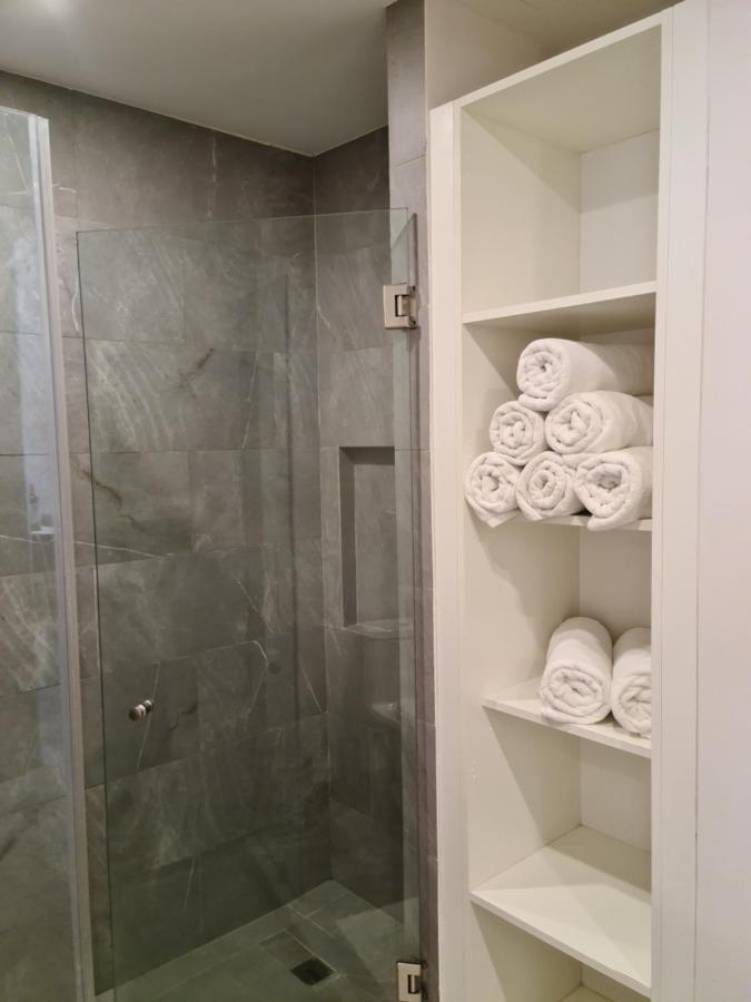 Discover Playa Del Carmen From The Gallery Condos Steps To The Beach Екстериор снимка
