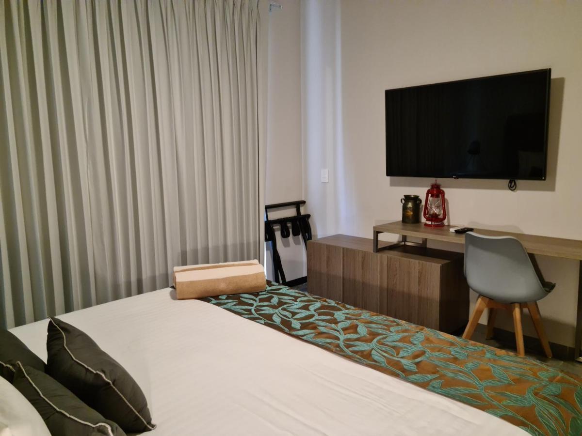 Discover Playa Del Carmen From The Gallery Condos Steps To The Beach Екстериор снимка