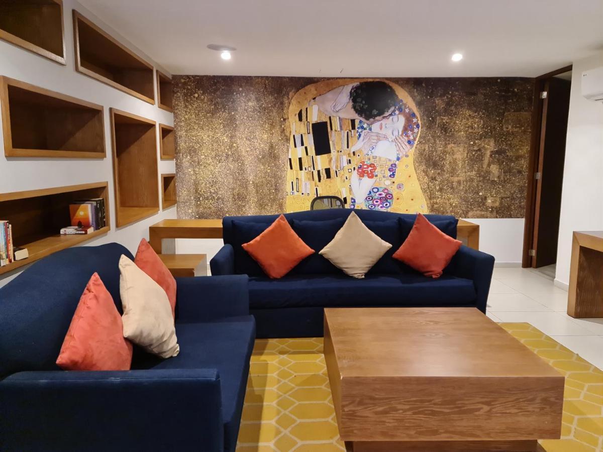 Discover Playa Del Carmen From The Gallery Condos Steps To The Beach Екстериор снимка